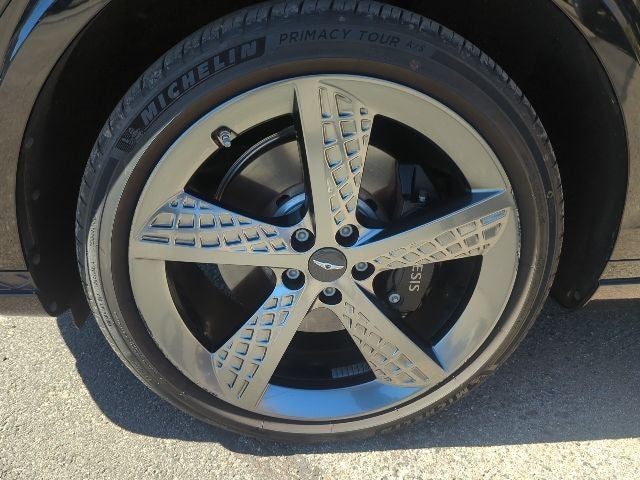 2023 Genesis GV70 2.5T