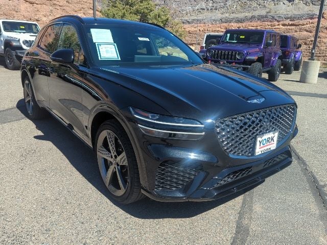 2023 Genesis GV70 2.5T