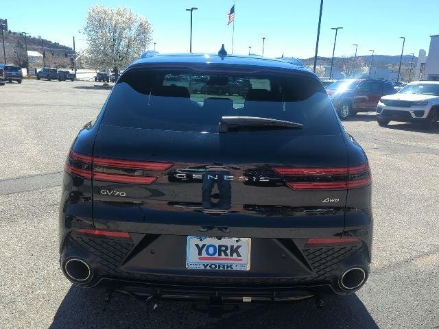 2023 Genesis GV70 2.5T
