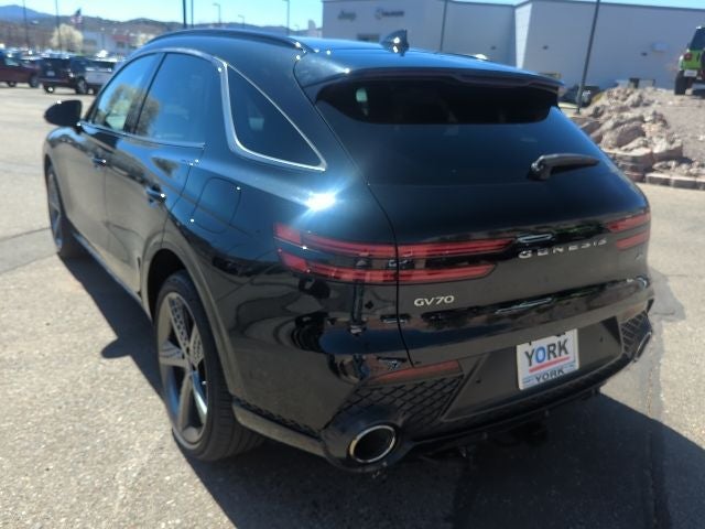 2023 Genesis GV70 2.5T