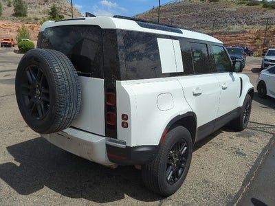 2025 Land Rover Defender 110 S