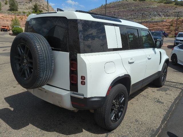 2025 Land Rover Defender 110 S