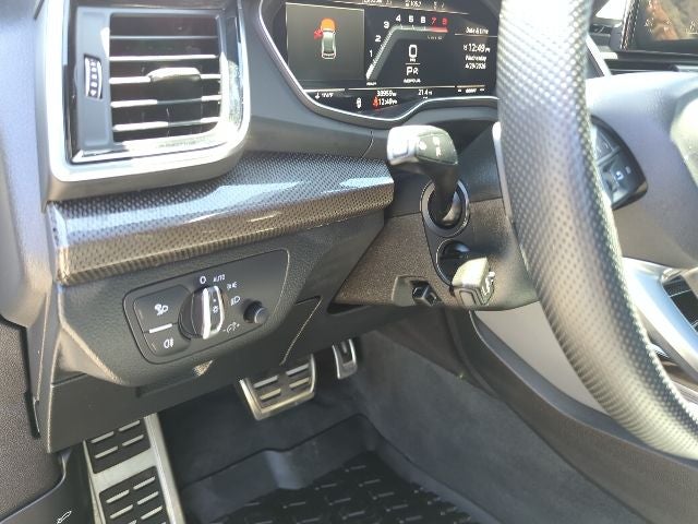 2022 Audi SQ5 Premium Plus quattro