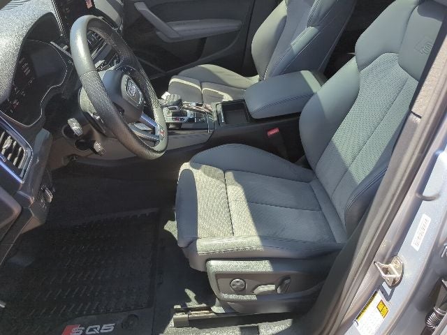2022 Audi SQ5 Premium Plus quattro