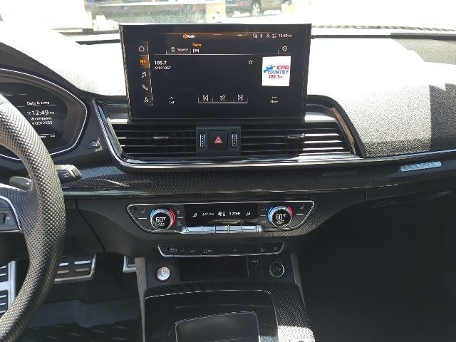 2022 Audi SQ5 Premium Plus quattro