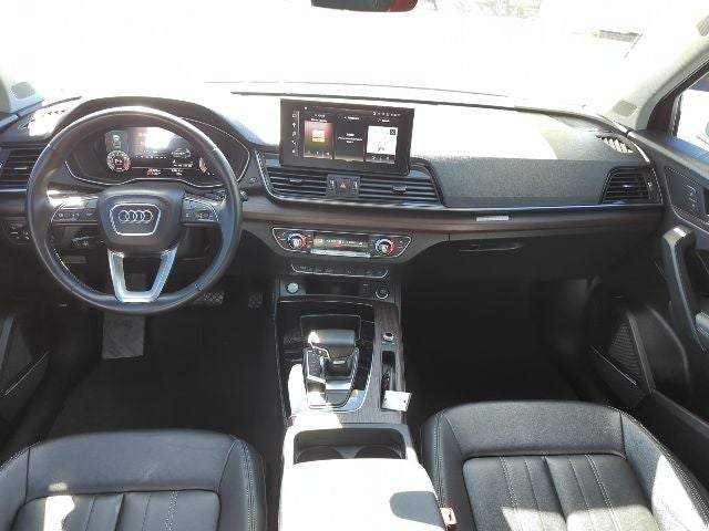 2023 Audi Q5 45 S line Premium quattro