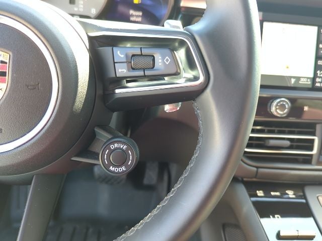2025 Porsche Macan S