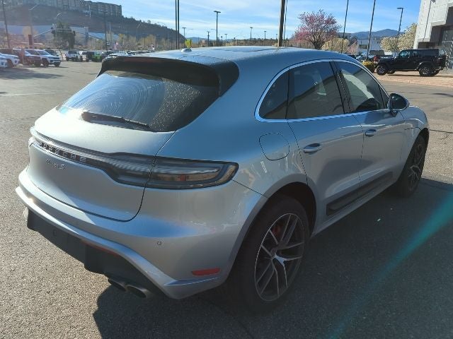2025 Porsche Macan S
