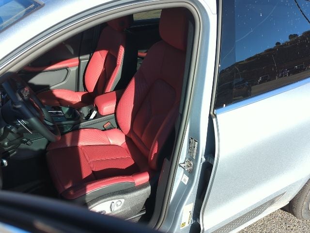 2025 Porsche Macan S