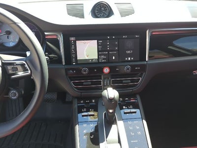 2025 Porsche Macan S